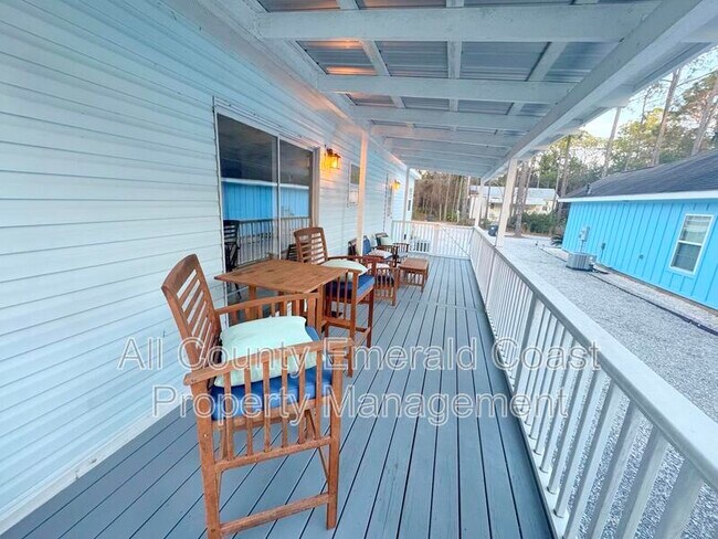 Building Photo - 444 Montigo Ave N