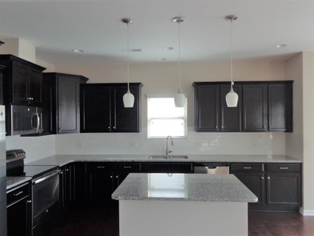 Building Photo - 15141 Taylor Ridge Ln