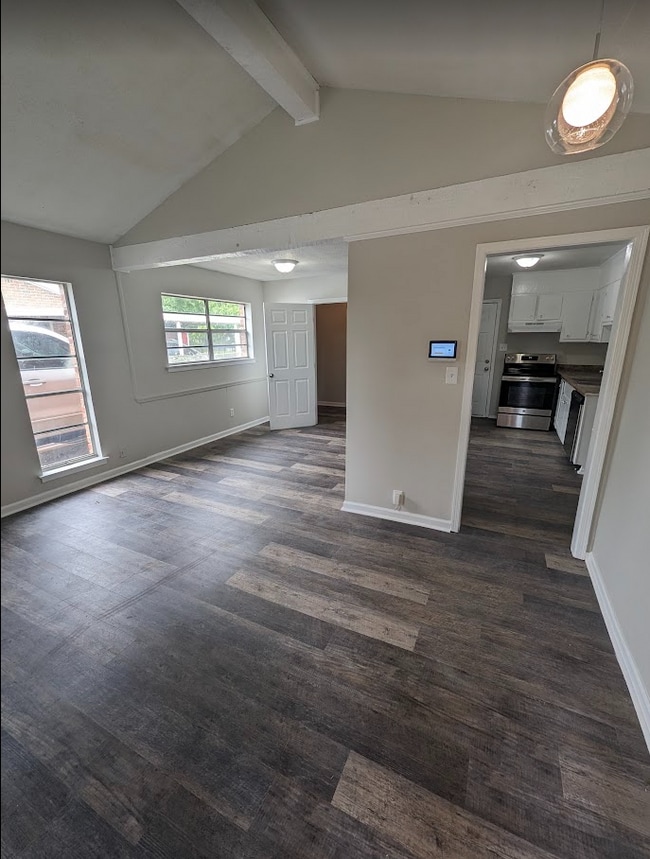 Building Photo - 648 Plantation Way