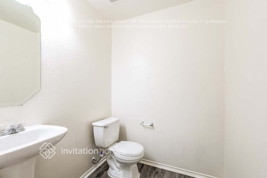 Building Photo - 423 Remington Ridge Dr
