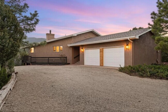 Building Photo - 45 Avenida del Sol