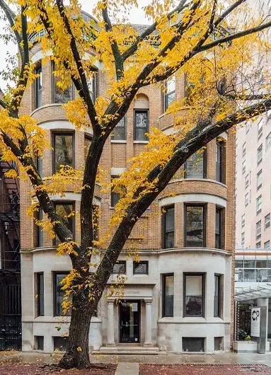 Building Photo - 10 W Chestnut St