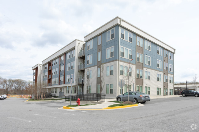 Building Photo - Avalon Arundel Crossing