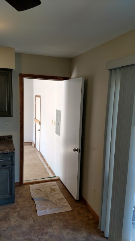 Building Photo - 7000 W 128th Ln