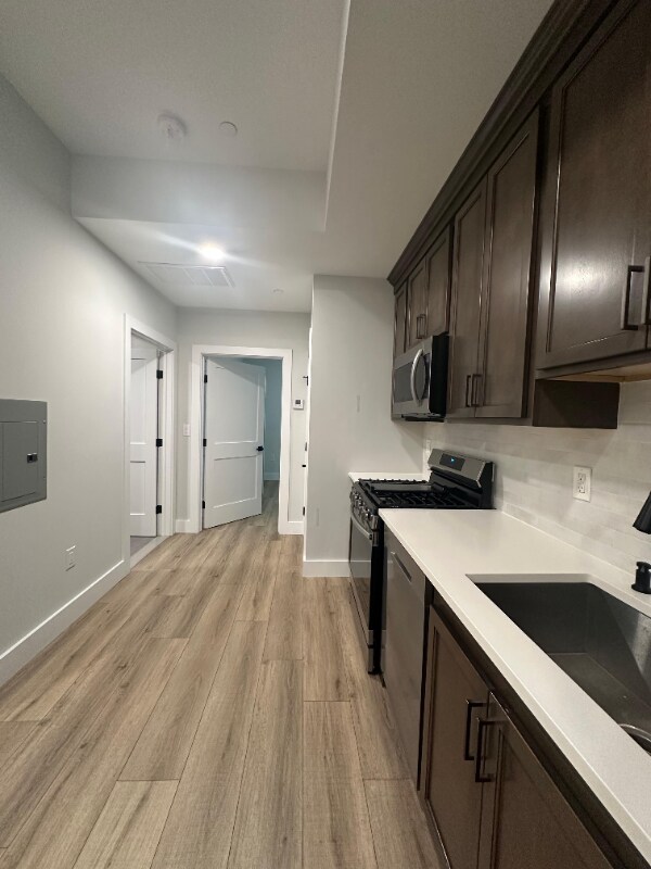 Building Photo - 56 Brill St