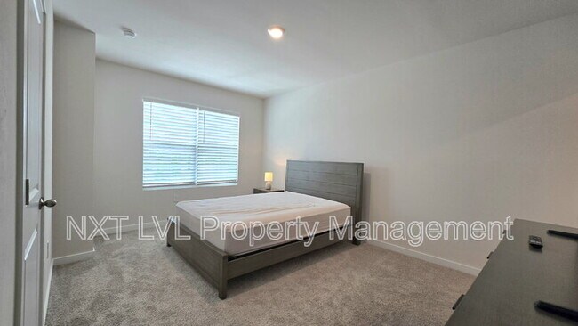 Building Photo - 8369 Everly Preserve Dr