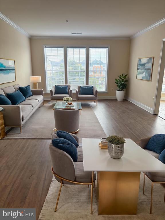 Building Photo - 800 Grand Champion Dr