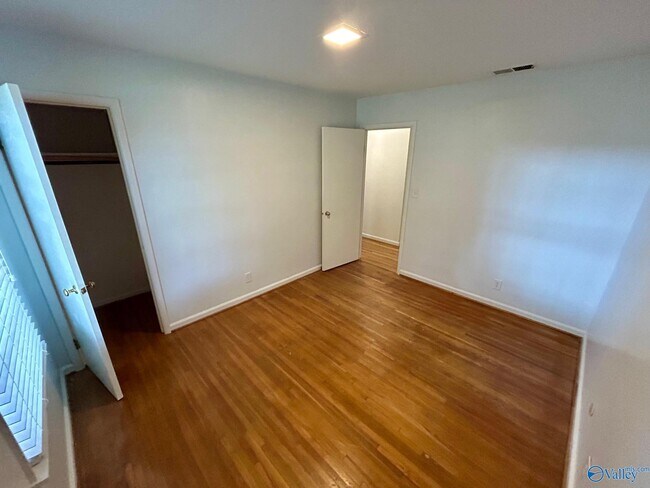 Building Photo - 5623 Alta Dena St SW