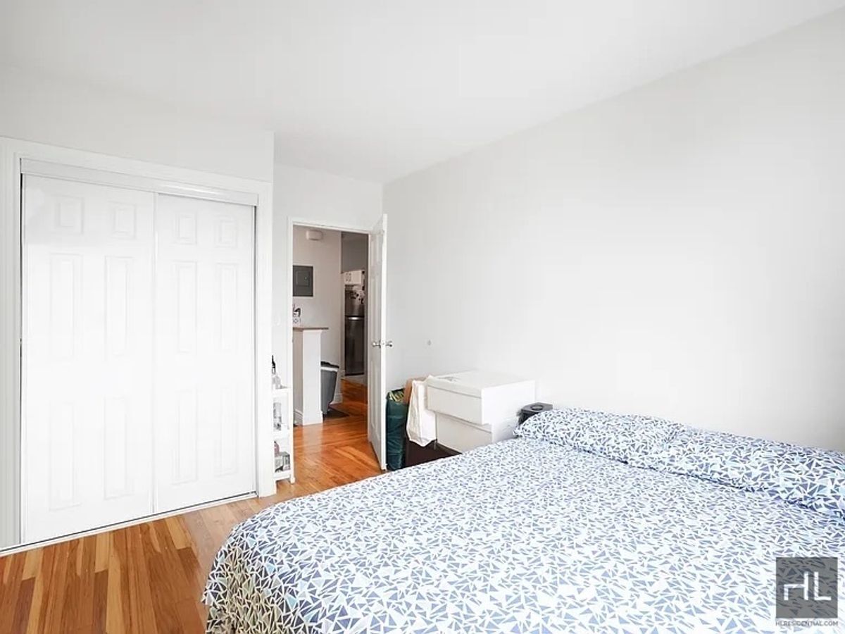 Building Photo - VERONICA PLACE