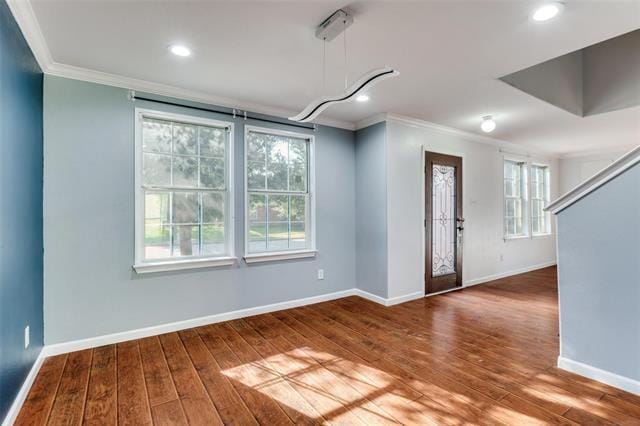 Building Photo - 320 S Mesa Verde Way