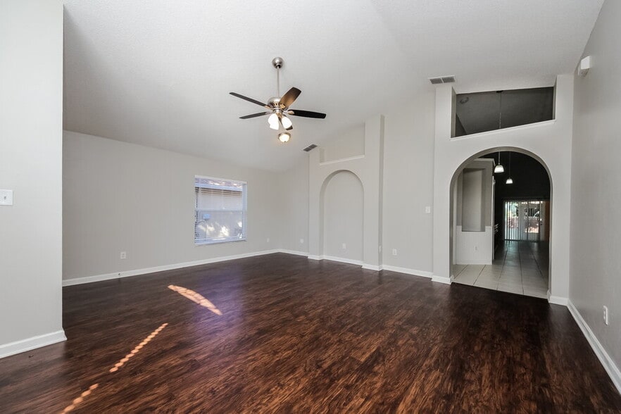 Building Photo - 2631 Alamosa Pl