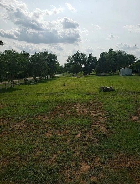 Building Photo - 7516 Lamount Dr