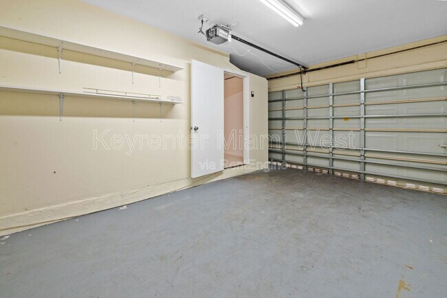 Building Photo - 4332 SW 148th Pl