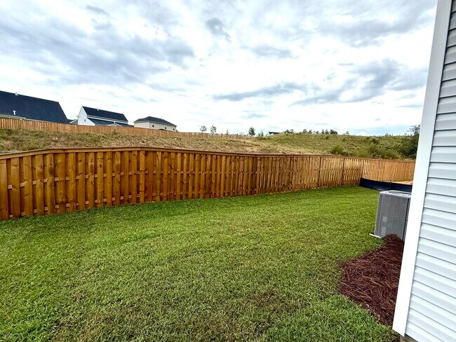 Building Photo - 9093 Malahide Ln