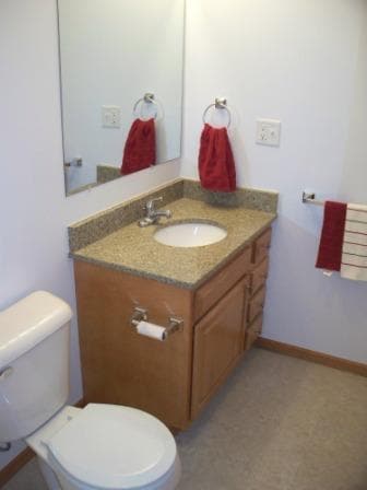 Main Bath - 4290 Baywood Dr