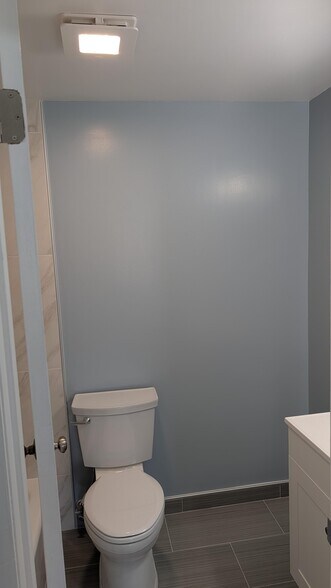 Building Photo - 6431 Richmond Hwy