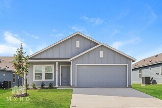 Building Photo - 2716 Ctr Crk Ln