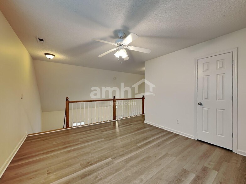 Building Photo - 8505 Rockcliff Rd