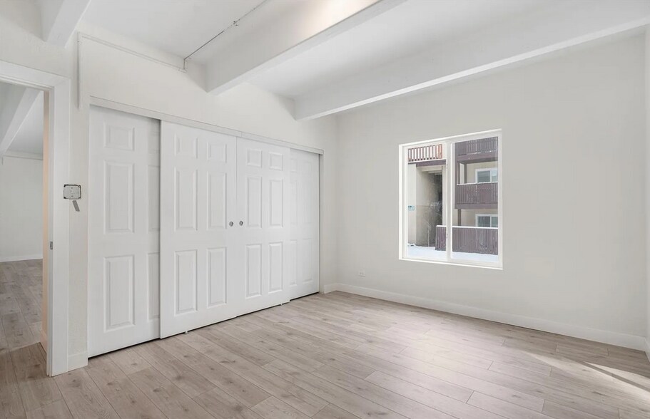 Building Photo - 9725 E Harvard Ave