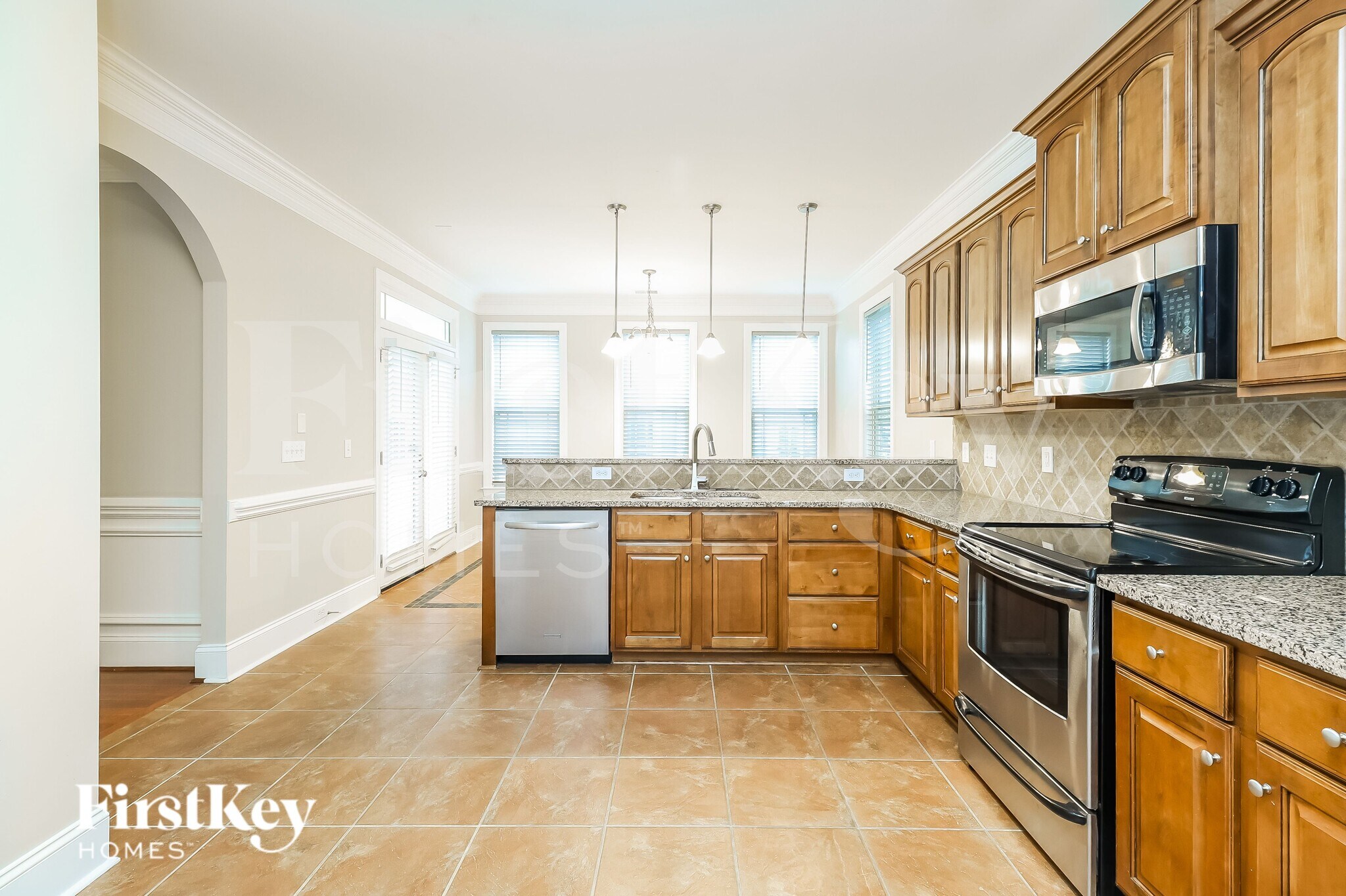 Building Photo - 3310 Lucy Dr