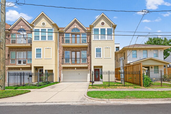 Building Photo - 1505 Wentworth St