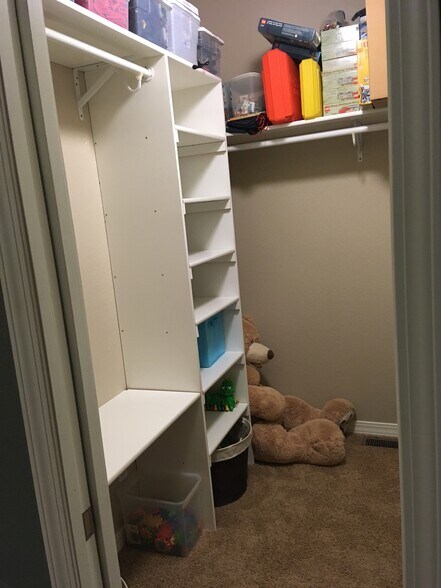 2nd Bedroom Walk-in Closet - 5736 S. Garland Way