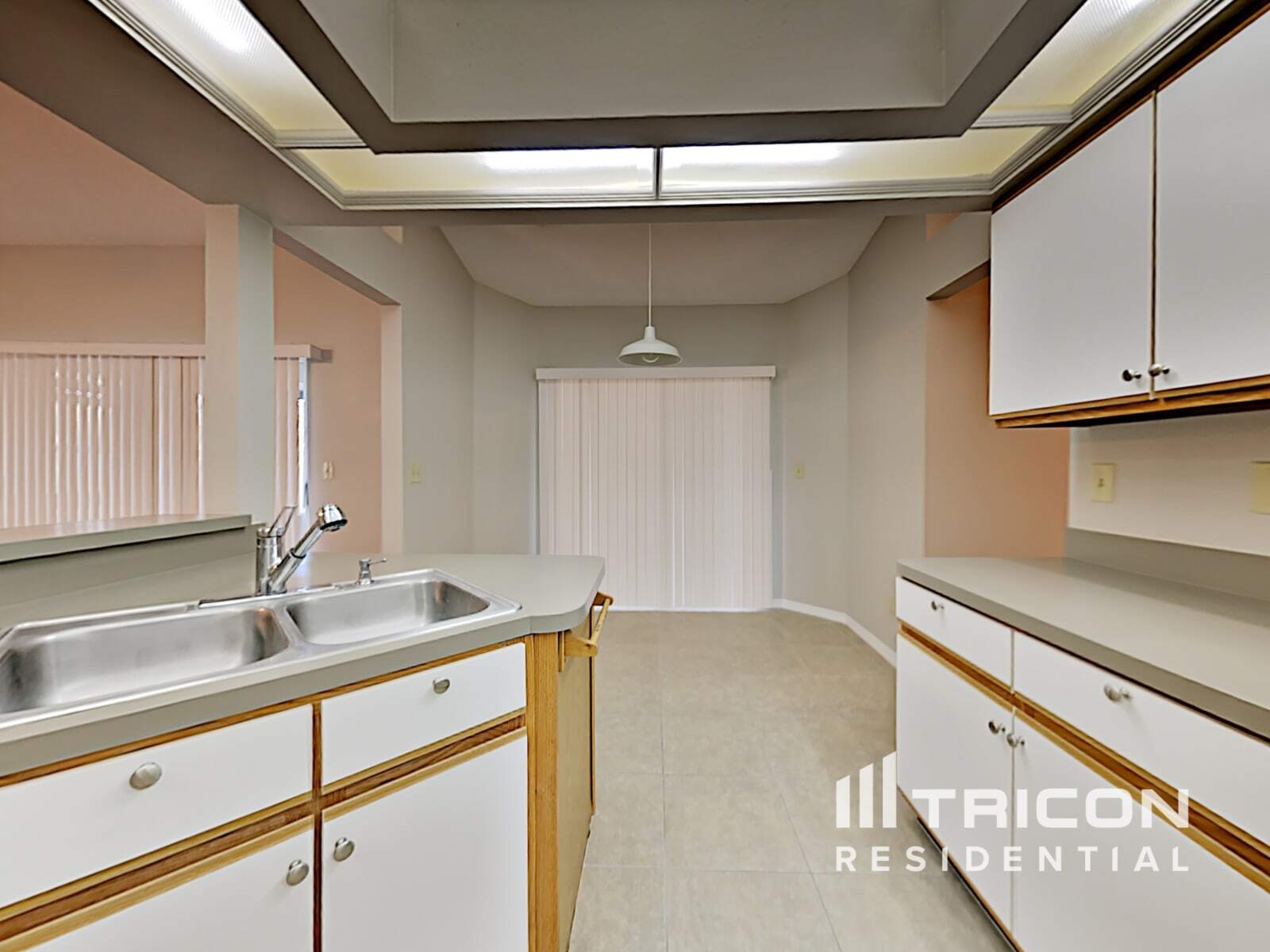 Building Photo - 5709 Erhardt Dr