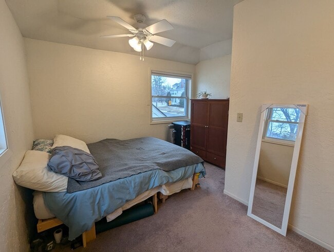 Building Photo - 5921 London Rd