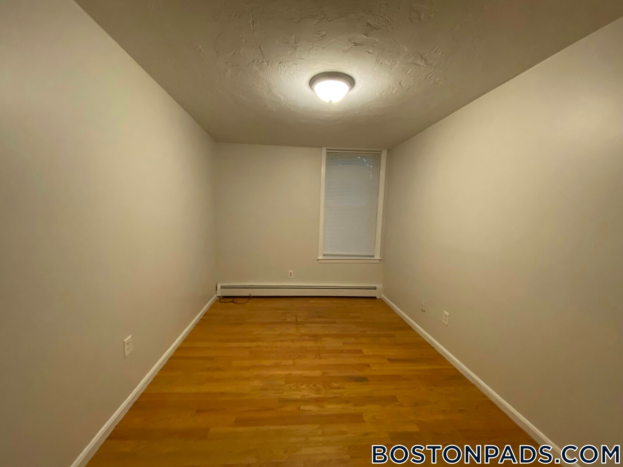 Building Photo - 33 Rockland St