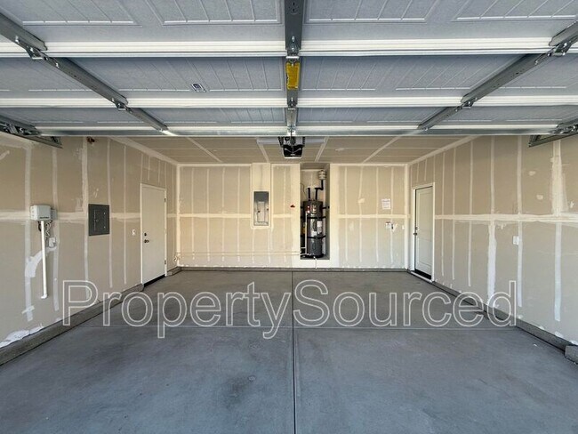 Building Photo - 2454 Cortese St