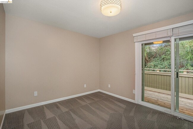 Building Photo - 358 Eastgate Ln