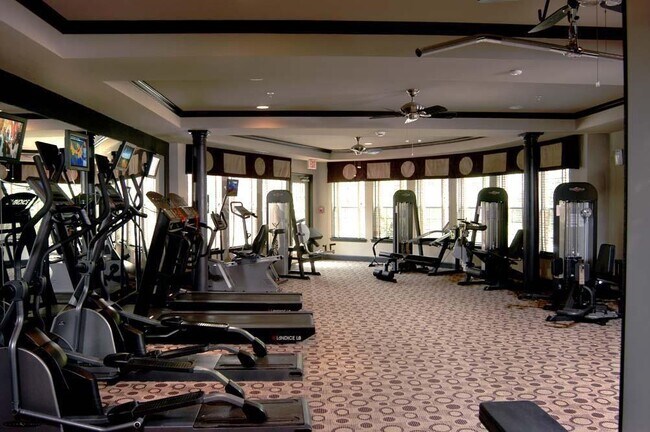 Building Photo - 1120 Westchester Ridge NE