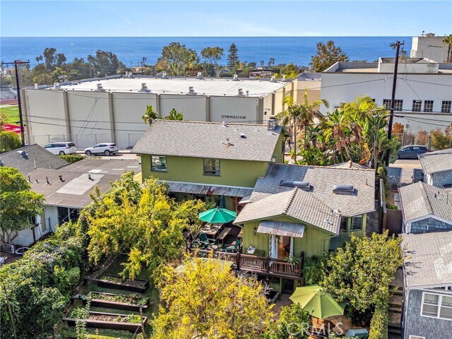 Building Photo - 773 St Ann's Dr