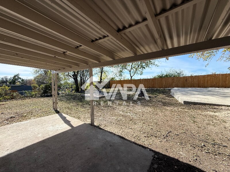 Building Photo - 7319 Walnut Valley Dr