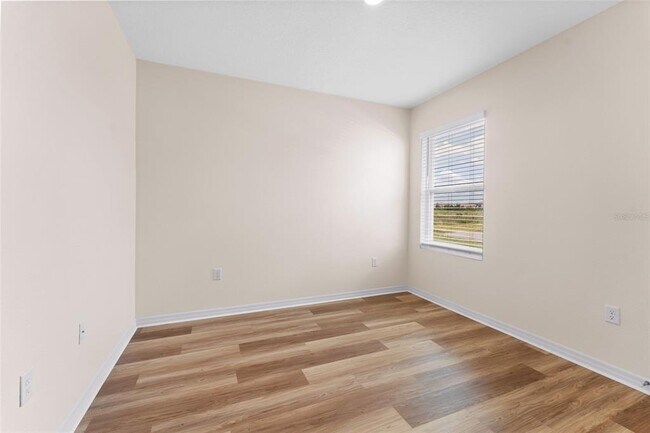 Building Photo - 17058 Oval Rum Dr