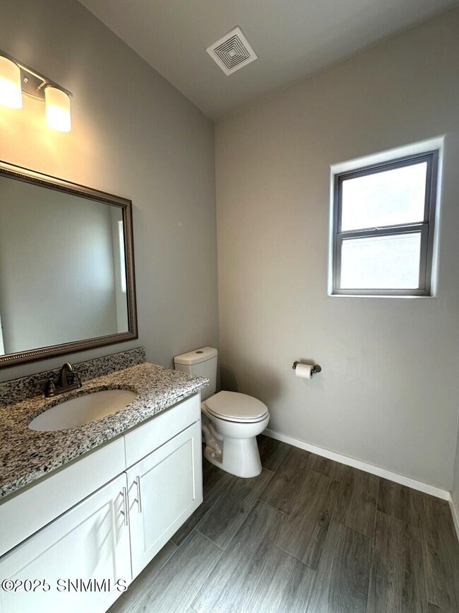 Building Photo - 6130 Kaleidoscope Rd