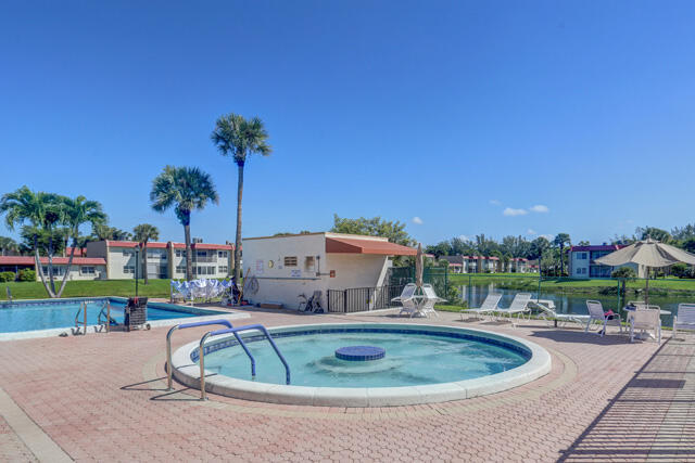 Building Photo - 235 Golden River Dr