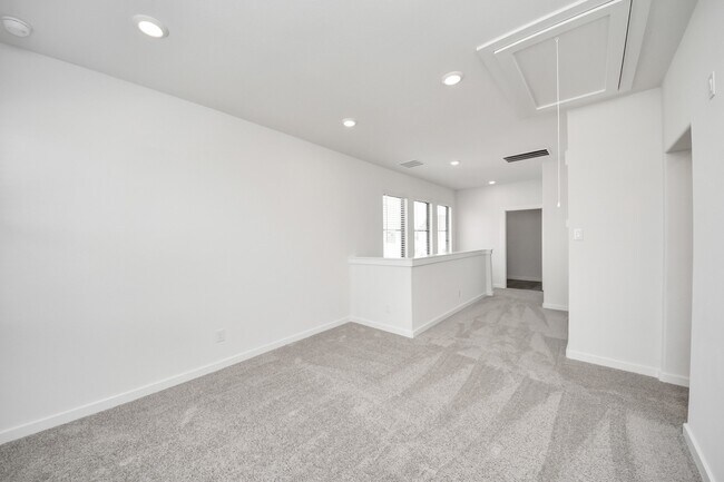 Building Photo - 3240 Loam Ln