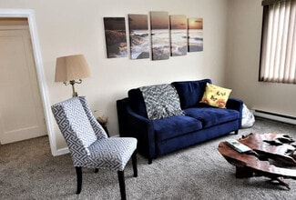 Building Photo - 2404 S Eunice St