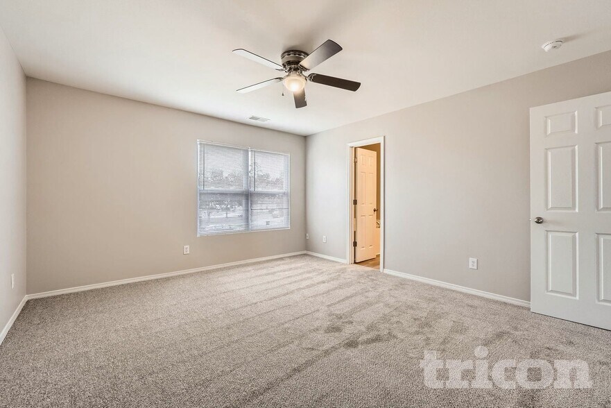 Building Photo - 6304 Ziegler Ln