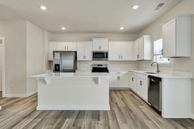 Building Photo - 8501 Mulberry Wy