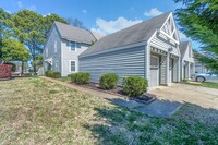 Building Photo - 5092 Glenwood Way