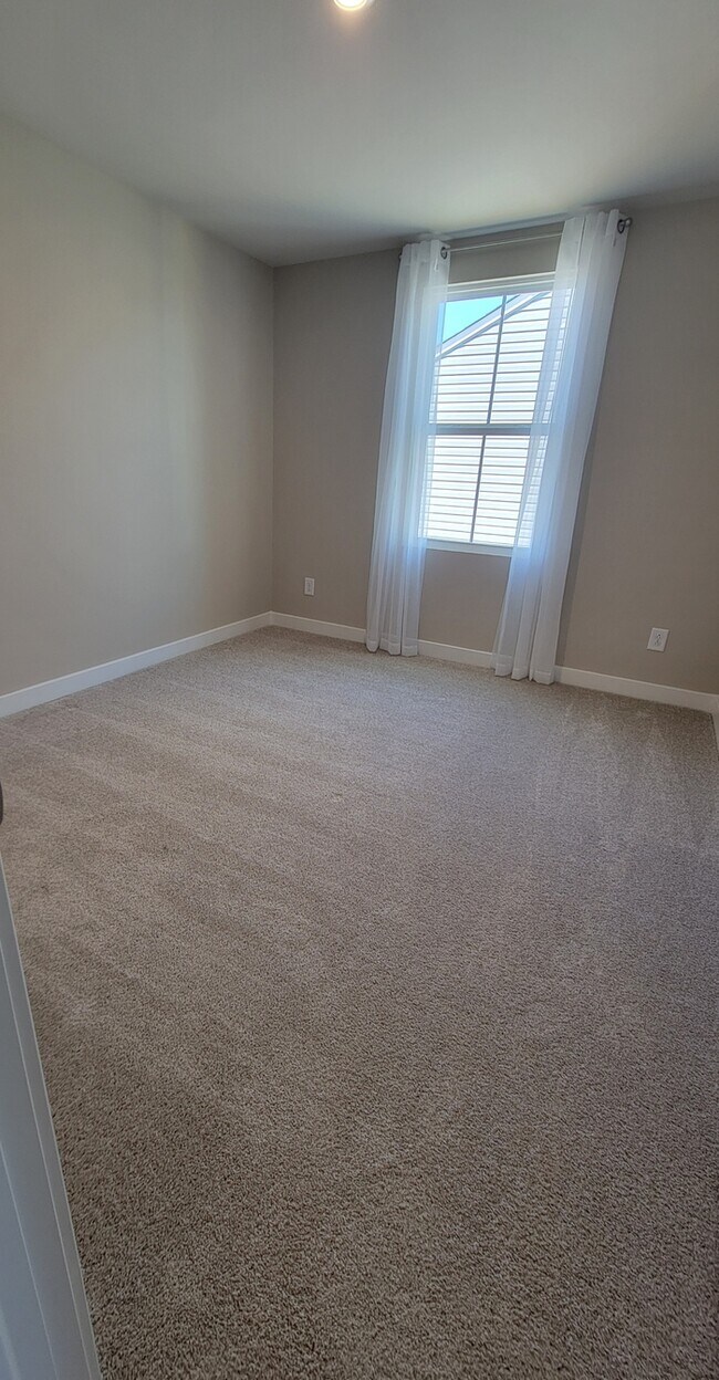 Building Photo - 207 Maggys Wy