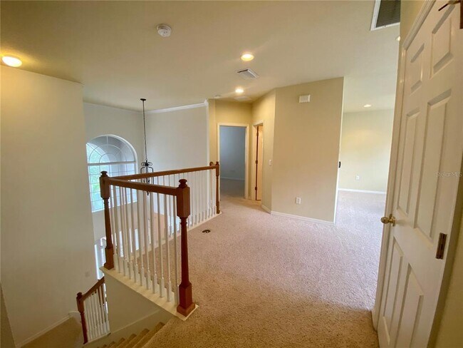 Building Photo - 6610 Portland Oak Ct