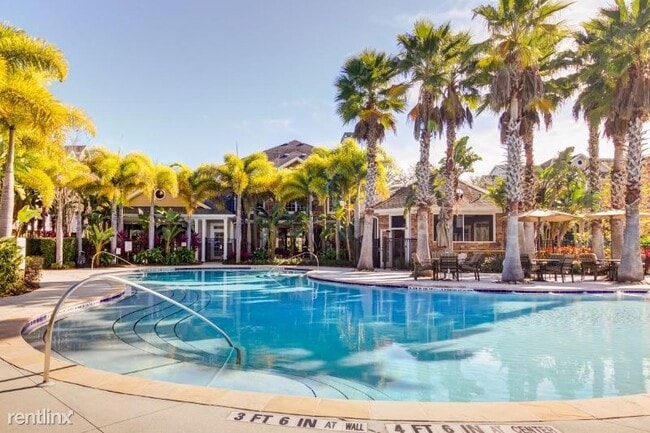 Primary Photo - 10420 McKinley Dr