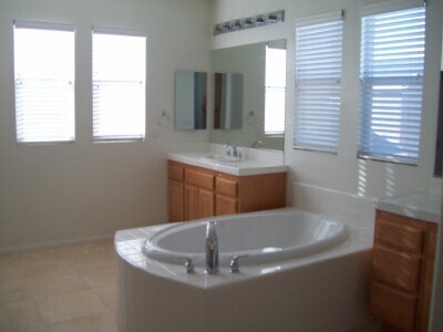 Building Photo - Swimming Pool Home in Harveston!!!