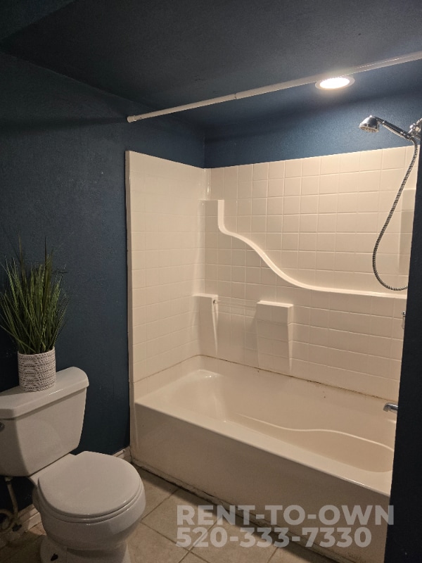 Building Photo - 15965 N Forecastle Ave