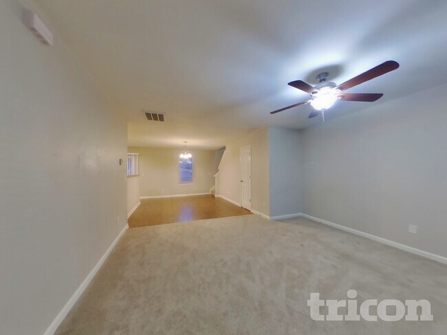 Building Photo - 1700 Allegheny Dr