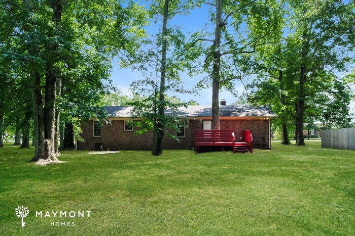 Building Photo - 26965 Pine Dr