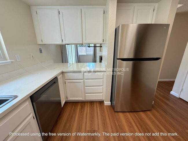 Building Photo - 4 bedroom in San Leandro CA 94579